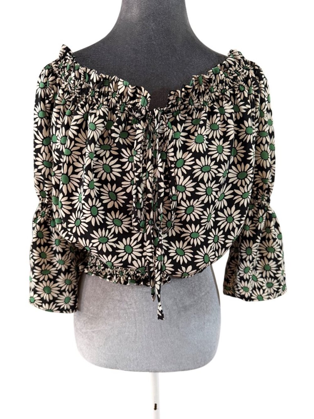 Jane Wood Daisy Print Off-Shoulder Top With Puff Sleeves & Elastic Hem TU Black/